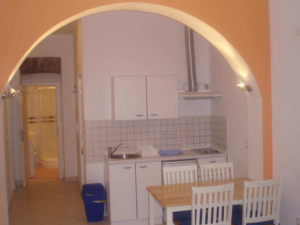Apartments Jelicic Цриквениця Екстер'єр фото
